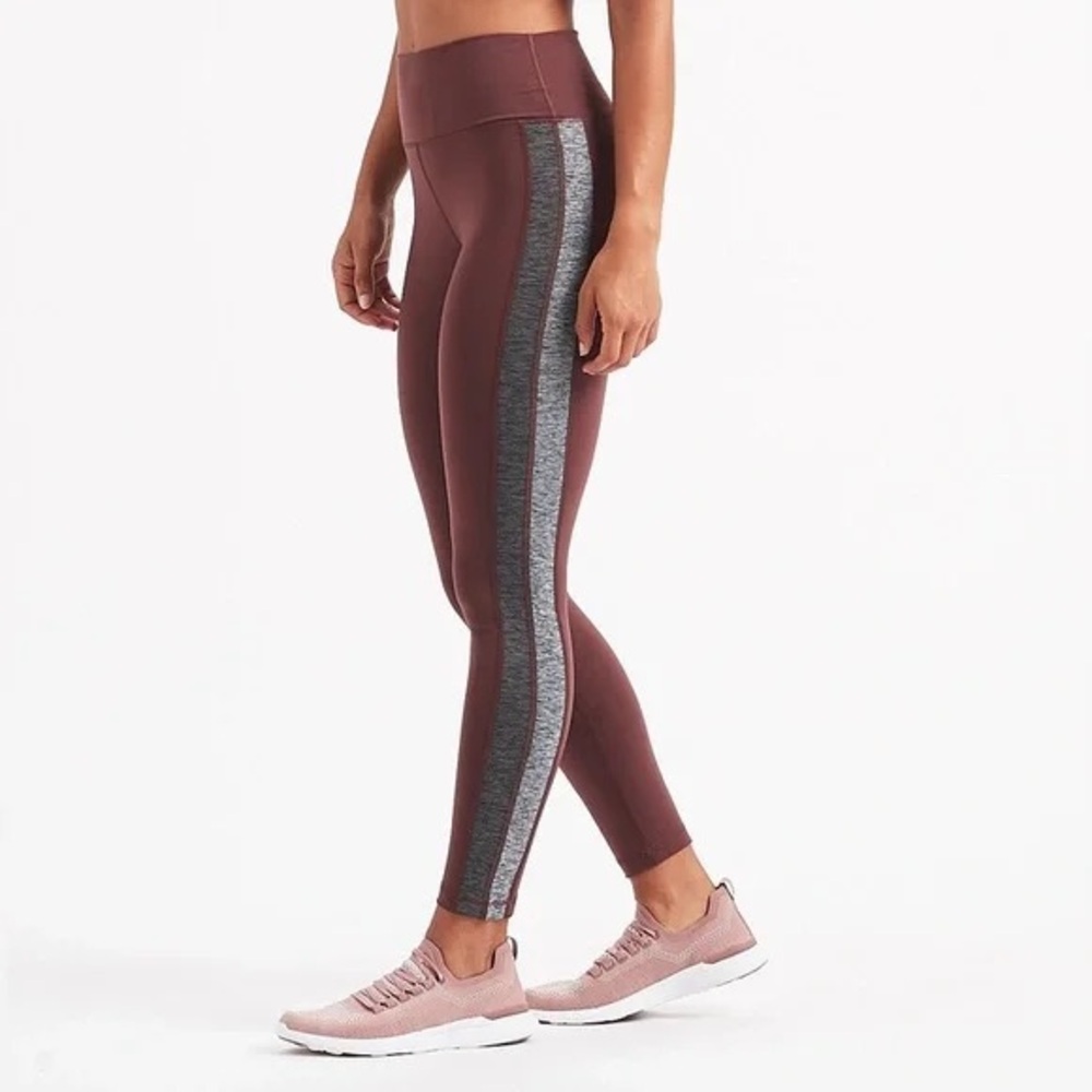 Vuori The Rise High-Rise Performance Leggings Size Small Maroon Gray Panel
